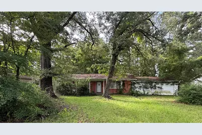 2103 E Houston Avenue, Crockett, TX 75835 - Photo 1