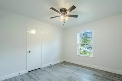 9818 Toucan Lane, Conroe, TX 77385 - Photo 18
