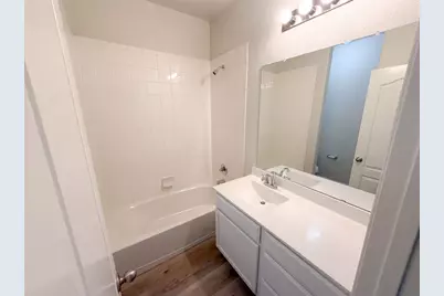 7820 Amber Court, Texas City, TX 77591 - Photo 16