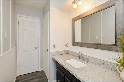 9215 Sharpcrest Street, Houston, TX 77036 - Photo 20