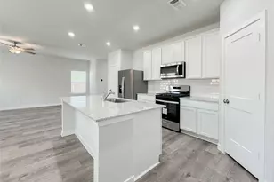 7806 Alset Dr, Magnolia, TX 77354 - Photo 12
