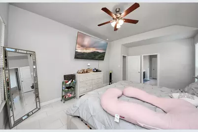 15446 Wandering Creek Trail, Houston, TX 77044 - Photo 18