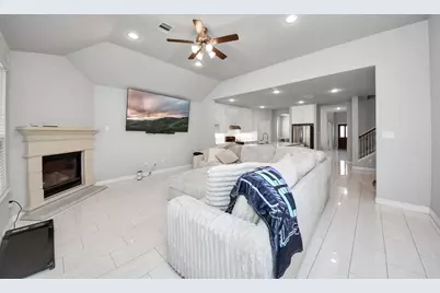 15446 Wandering Creek Trail, Houston, TX 77044 - Photo 16