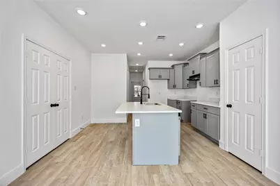 4139 Brinkley Street, Houston, TX 77051 - Photo 6