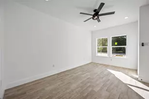 4139 Brinkley St, Houston, TX 77051 - Photo 4