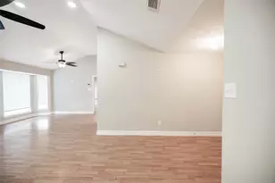 7603 Wovenwood Ln, Houston, TX 77041 - Photo 12