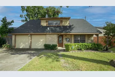 11746 N Evelyn Circle, Houston, TX 77071 - Photo 1