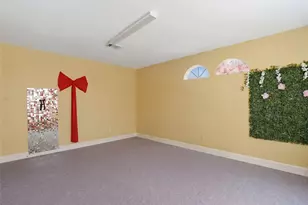 13700 Lakewood Forest Dr, Houston, TX 77070 - Photo 12