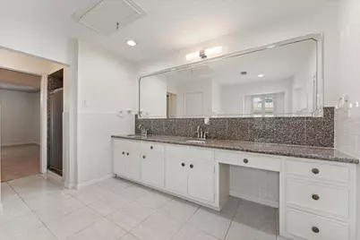 983 W Donovan Street, Houston, TX 77091 - Photo 24
