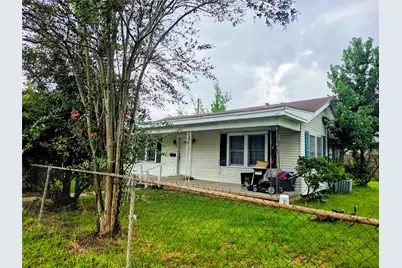 300 S Sandra Street, Conroe, TX 77301 - Photo 1