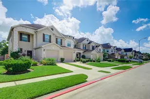 16110 Limestone Lake Dr, Tomball, TX 77377 - Photo 2