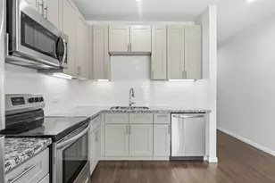 4937 Ambient Dr, Spring, TX 77379 - Photo 4