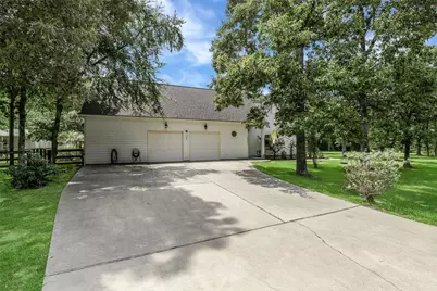 30311 N Holly Oaks Circle, Magnolia, TX 77355 - Photo 34