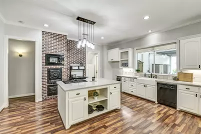 30311 N Holly Oaks Circle, Magnolia, TX 77355 - Photo 16