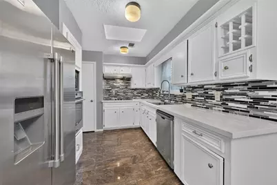 5714 Arbor Vitae Drive, Houston, TX 77092 - Photo 12