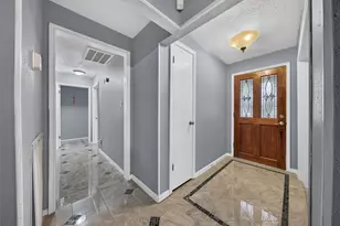 5714 Arbor Vitae Dr, Houston, TX 77092 - Photo 6