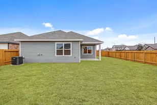 401 Sunny Highlands Dr, Katy, TX 77493 - Photo 2