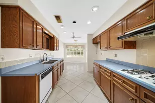 1019 Reseda Dr, Houston, TX 77062 - Photo 14