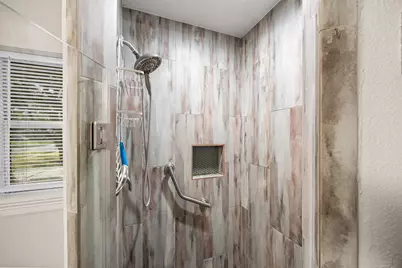 10319 Old Orchard Road, La Porte, TX 77571 - Photo 14