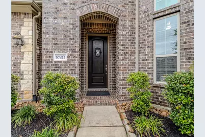 10923 Sunnydale Ridge Lane, Cypress, TX 77433 - Photo 6