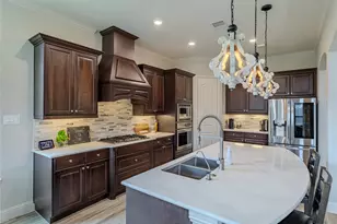 10923 Sunnydale Rdg Ln, Cypress, TX 77433 - Photo 16