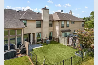 8026 Loyel Pointe Drive, Houston, TX 77064 - Photo 26