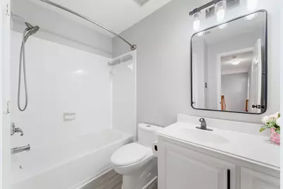 8026 Loyel Pointe Drive, Houston, TX 77064 - Photo 24