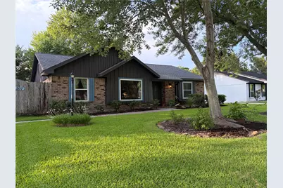 307 Winding Road, Friendswood, TX 77546 - Photo 2