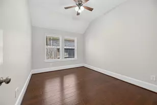 10510 Trinity Springs Dr, Cypress, TX 77433 - Photo 24