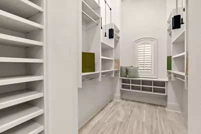 1518 Hillendahl Boulevard, Houston, TX 77055 - Photo 22