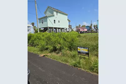 11221 Reagor Way, Galveston, TX 77554 - Photo 2