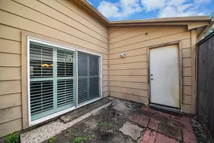 2210 Linea Del Pino St, Houston, TX 77077 - Photo 8