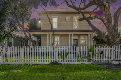 3111 Avenue R, Galveston, TX 77550 - Photo 1