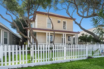3111 Avenue R, Galveston, TX 77550 - Photo 2