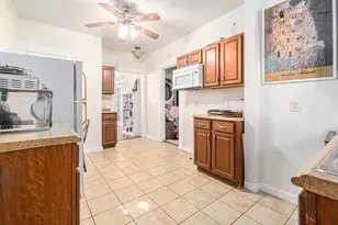 3111 Avenue R, Galveston, TX 77550 - Photo 10