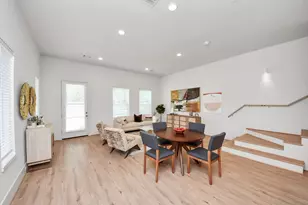 1049 Glen Ave, Houston, TX 77088 - Photo 6