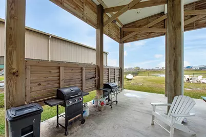858 East Road, Crystal Beach, TX 77650 - Photo 18