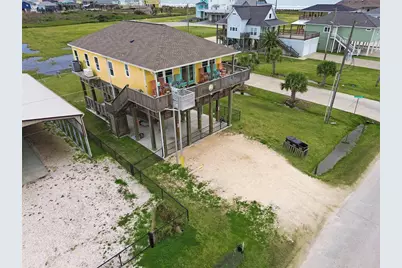 858 S East Road, Crystal Beach, TX 77650 - Photo 8