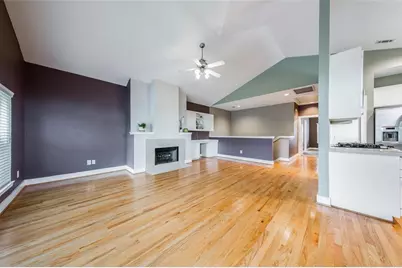 3027 Buttercup Street, Houston, TX 77063 - Photo 4