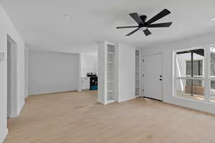 6840 Fairway Dr, Houston, TX 77087 - Photo 8