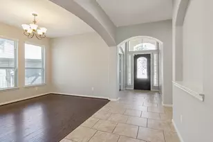 7802 Bosphorus St, Houston, TX 77044 - Photo 6