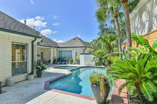 102 Del Mar St, Kemah, TX 77565 - Photo 4