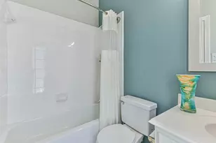 102 Del Mar St, Kemah, TX 77565 - Photo 36