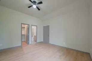 1909 Oregon St, Baytown, TX 77520 - Photo 26