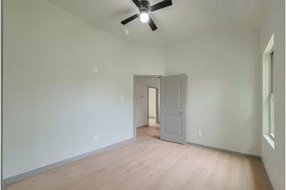 1909 Oregon Street, Baytown, TX 77520 - Photo 22
