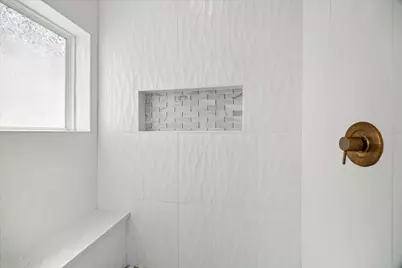 5021 Creekmont Drive, Houston, TX 77091 - Photo 20