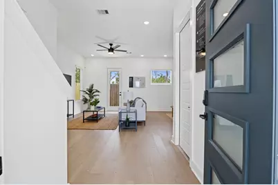 5812 Highland Sky Lane, Houston, TX 77091 - Photo 8