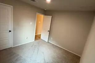 1225 Lancer Leap Dr, Alvin, TX 77511 - Photo 4