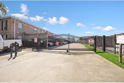 6410 Del Monte Drive #3, Houston, TX 77057 - Photo 8