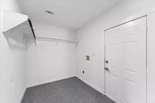 9713 Richcroft St, Houston, TX 77029 - Photo 14